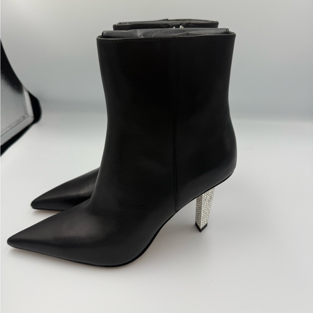 Michael Kors Black Leather Ankle Boots with Crystal Heel - 6.5 Womens